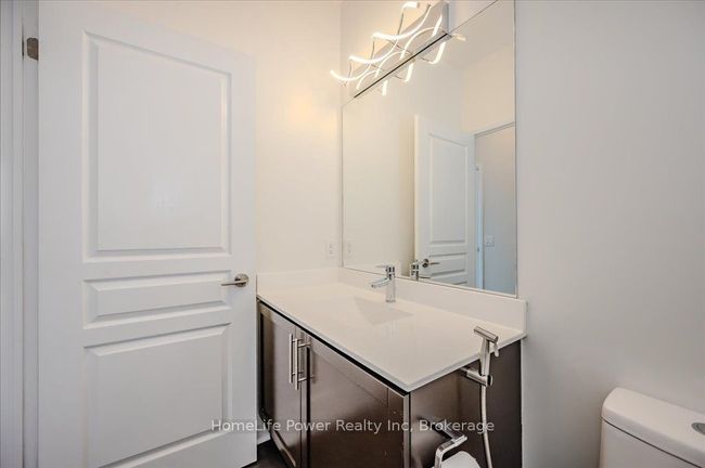 2102 - 1 Hurontario St, Condo with 2 bedrooms, 3 bathrooms and null parking in Mississauga ON | Image 22