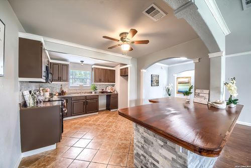 3341 Cato Blvd, San Antonio, TX, 78223-3805 | Card Image