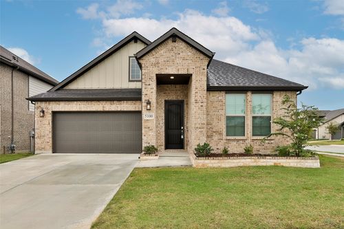 5100 Doliver Dr, Denton, TX, 76207-2235 | Card Image