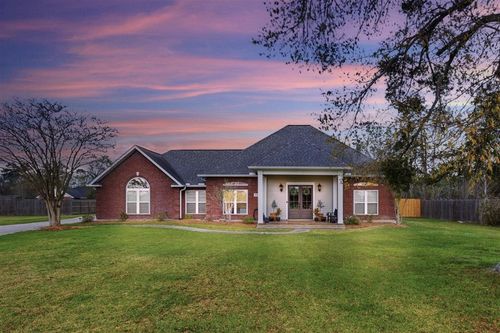 627 Josh St, Lake Charles, LA, 70611-5351 | Card Image