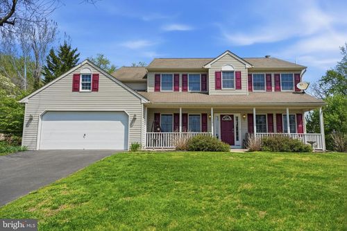 15 College St, BOYERTOWN, PA, 19512-1457 | Card Image