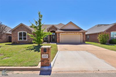 2225 Bunker Hill Drive, House other with 4 bedrooms, 2 bathrooms and null parking in Abilene TX | Image 2