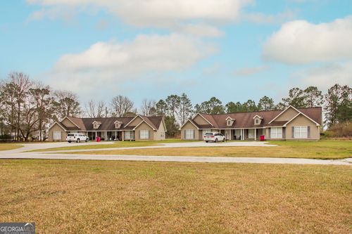 6905 Hacklebarney Rd, Blackshear, GA, 31516-6058 | Card Image