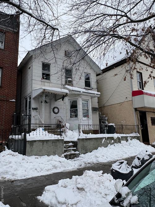 41-04 108th St, Corona, NY, 11368-2306 | Card Image