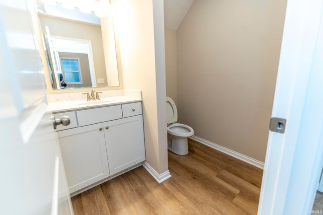 5621 Camden Dr, House other with 4 bedrooms, 3 bathrooms and null parking in Newburgh IN | Image 18