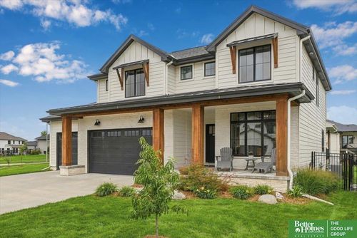 18222 Locust Street, Elkhorn, NE, 68022 | Card Image