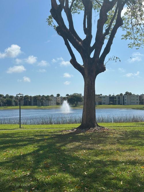 108-5220 Las Verdes Cir, Delray Beach, FL, 33484-8071 | Card Image