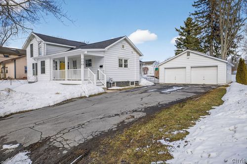 110 Jefferson St, Phoenix, NY, 13135-1944 | Card Image