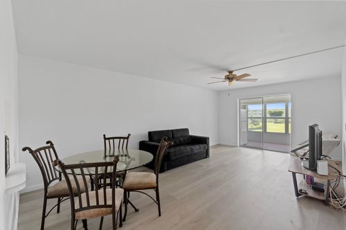 302-130 Ne 26th Avenue, Boynton Beach, FL, 33435 | Card Image