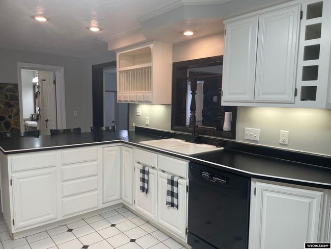 405 Harshman St, House other with 4 bedrooms, 1 bathrooms and null parking in Rawlins WY | Image 12