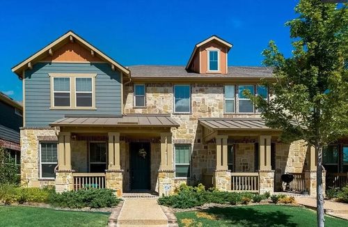 4535 Fossil Opal Ln, Arlington, TX, 76005-1223 | Card Image