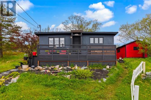 10 Janes Lane, Upper Island Cove, NL, A0A | Card Image