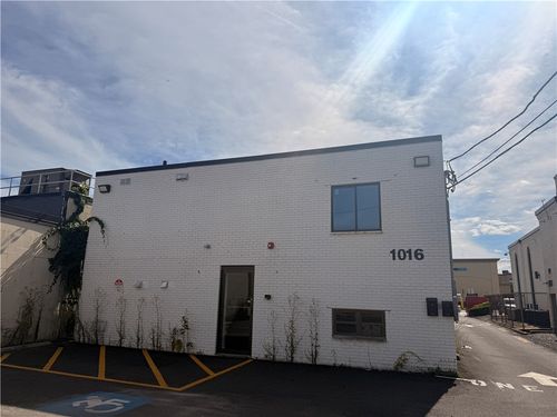 1016 Park Ave, Cranston, RI, 02910-3244 | Card Image