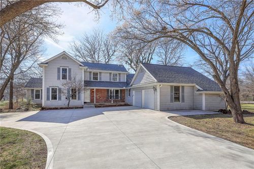 24908 Timberlake Dr, Greenwood, MO, 64034-9787 | Card Image