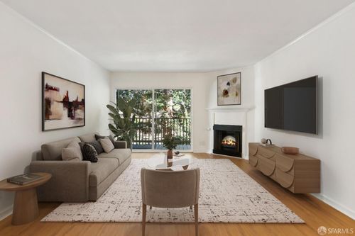 apt-233-368 Imperial Way, Daly City, CA, 94015-2500 | Card Image