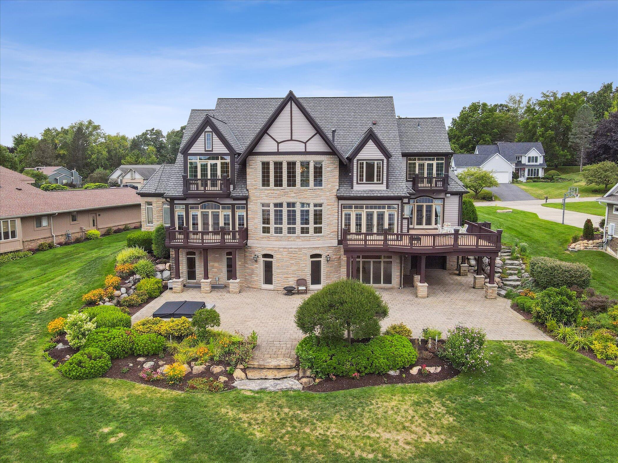 Residential in Fenton