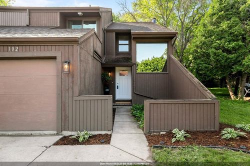 102 Crab Apple Court, GRAND CHUTE, WI, 54914 | Card Image