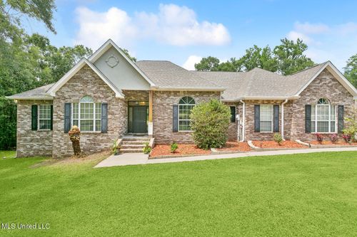 5080 Longbow Dr, Kiln, MS, 39556-8434 | Card Image