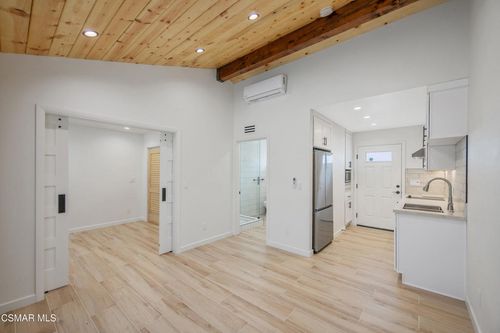 a-5540 Lake Lindero Dr, Agoura Hills, CA, 91301-1905 | Card Image