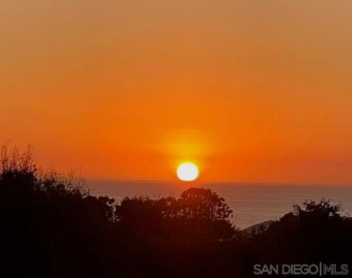 4-6550 Ponto Dr, Carlsbad, CA, 92011-2304 | Card Image