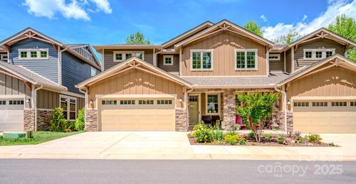 552 Sweet Birch Park Ln, Black Mountain, NC, 28711-0465 | Card Image