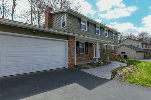 71 Country Corner Ln, Fairport, NY, 14450-3034 | Card Image