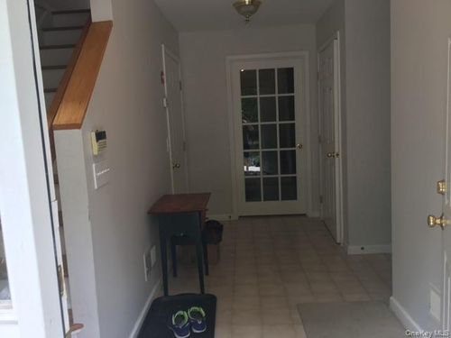 111 Park Rd Ext, Goldens Bridge, NY, 10526-1144 | Card Image