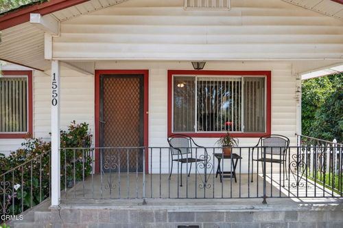 1550 Santa Paula St, Fillmore, CA, 93015-9764 | Card Image