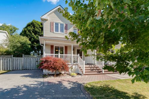 492 Grandtrunk Ave, Kingston, ON, K7M8P6 | Card Image