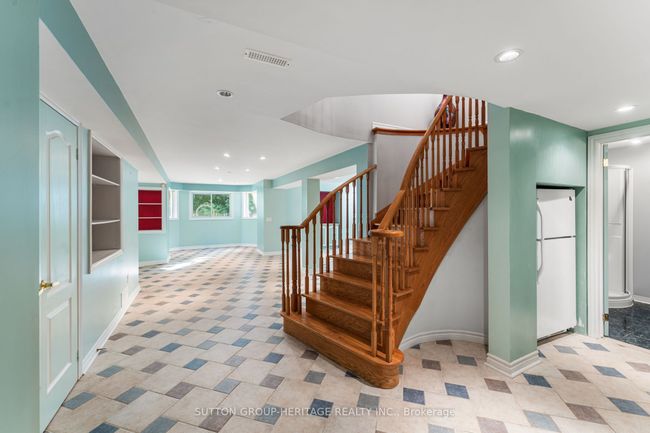 9 Mcneilage Crt, House other with 4 bedrooms, 5 bathrooms and 2 parking in Ajax ON | Image 28