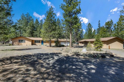 50874 Doe Loop, La Pine, OR, 97739-9308 | Card Image