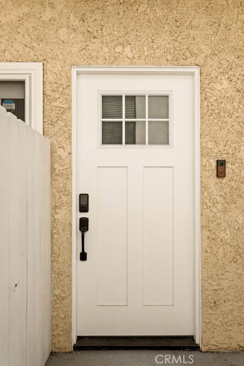 apt-4-13948 Moorpark St, Sherman Oaks, CA, 91423-3419 | Card Image