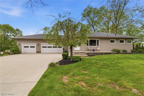 367 Willson Avenue, Tallmadge, OH, 44278 | Card Image