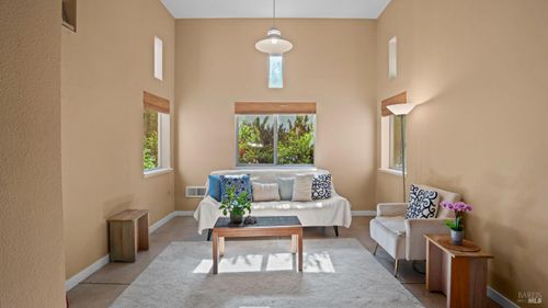 b-1346 Yulupa Ave, Santa Rosa, CA, 95405-7260 | Card Image