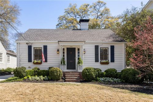2389 Hurst Dr Ne, Atlanta, GA, 30305-4232 | Card Image