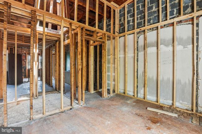 217 Jefferson St Nw, Townhouse with 3 bedrooms, 3 bathrooms and null parking in WASHINGTON DC | Image 9