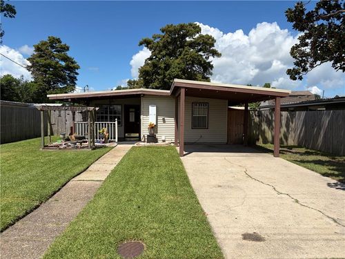 2037 Delaware Ave, Kenner, LA, 70062-5846 | Card Image