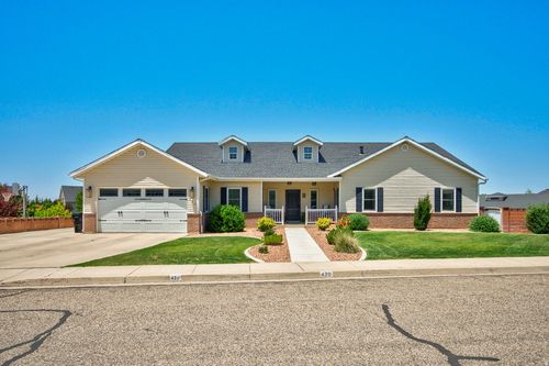 420 S Mesa Hills Dr, Cedar City, UT, 84720 | Card Image