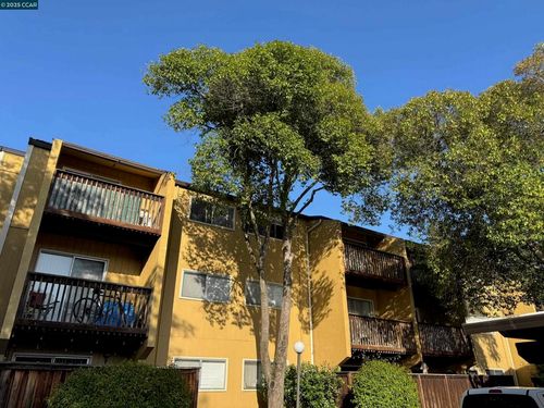 25-1060 Oak Grove Rd, Concord, CA, 94518-2801 | Card Image