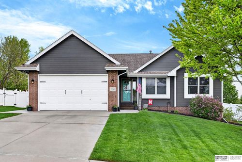 21211 Mcclellan Dr, Gretna, NE, 68028-3965 | Card Image