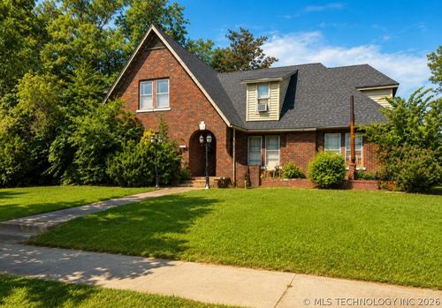 1101 S Mekusukey Ave, Wewoka, OK, 74884-3638 | Card Image