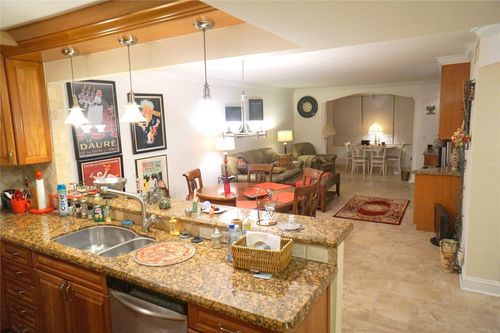 apt-103-2851 Somerset Dr, Lauderdale Lakes, FL, 33311-1917 | Card Image