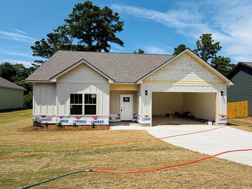 1352 Lee Rd, Phenix City, AL, 36870 | Card Image