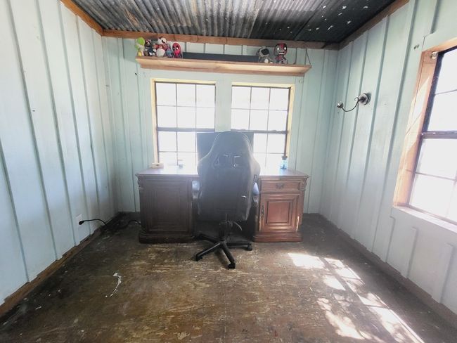 213 Hawthorne St, Home with 4 bedrooms, 1 bathrooms and null parking in Elkhart TX | Image 17