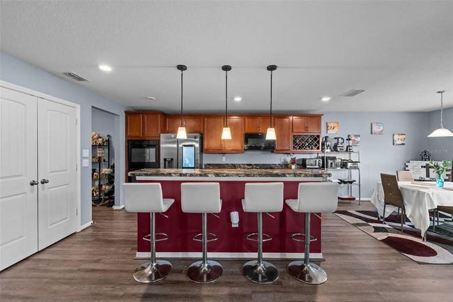 4248 Moon Shadow Loop, House other with 5 bedrooms, 4 bathrooms and null parking in MULBERRY FL | Image 4