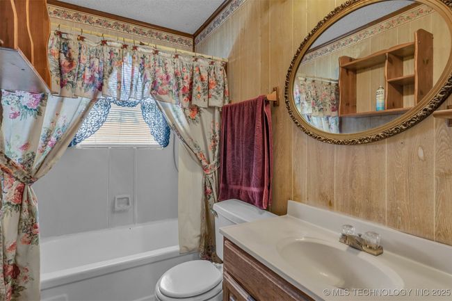 13420 E Richardson Ln, House other with 2 bedrooms, 2 bathrooms and null parking in Coleman OK | Image 11