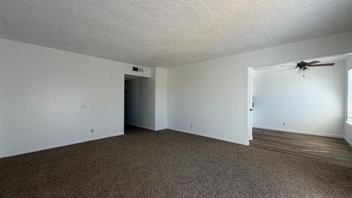 2514 E Andrews Ave, Fresno, CA, 93726-6603 | Card Image