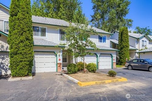 j3-1131 115th St Sw, Everett, WA, 98204-7889 | Card Image