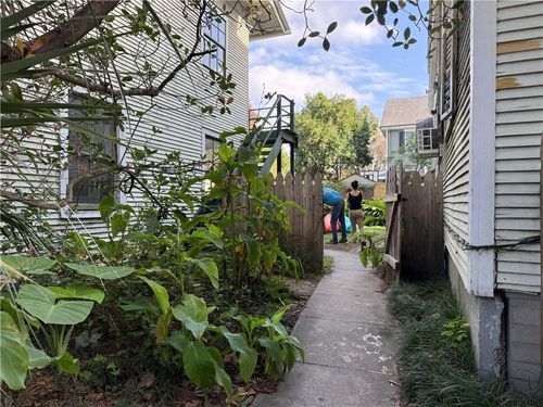 8329G Sycamore Pl, New Orleans, LA, 70118-2940 | Card Image