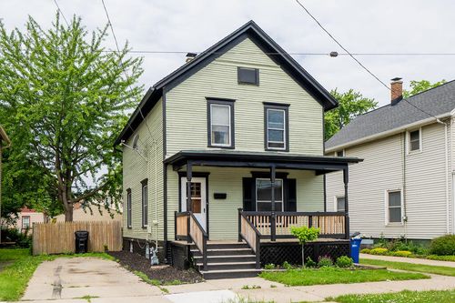 1722 Charles St, RACINE, WI, 53404-2302 | Card Image